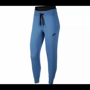 Nike Air Women Fleece Jogger Size Small Sweatpants